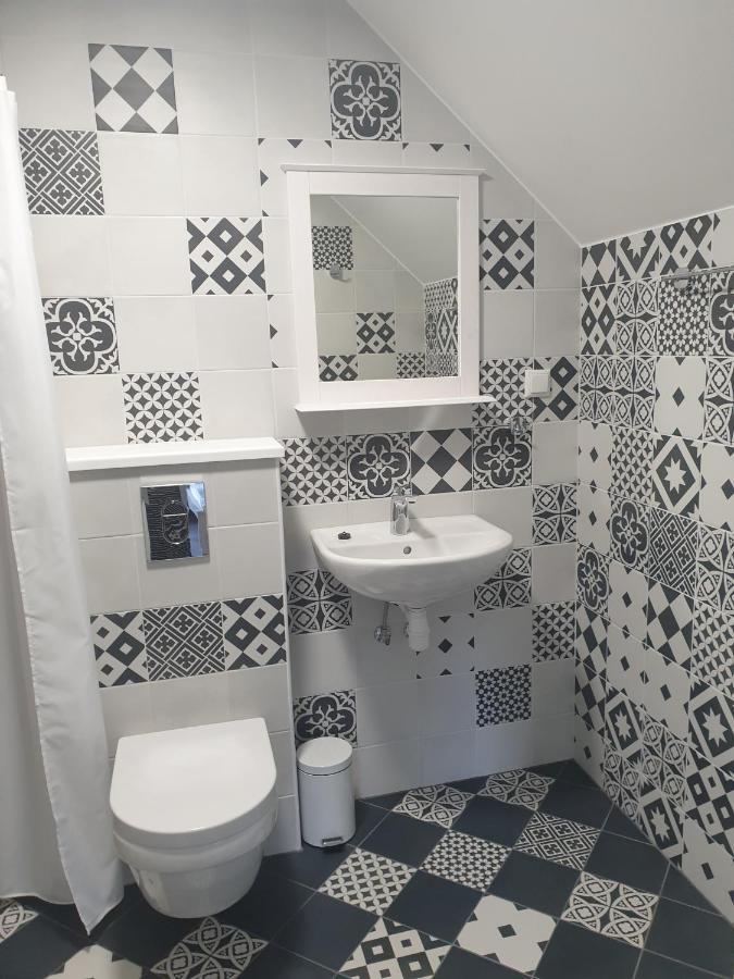 Tamme Teemaja Otel Izak Dış mekan fotoğraf